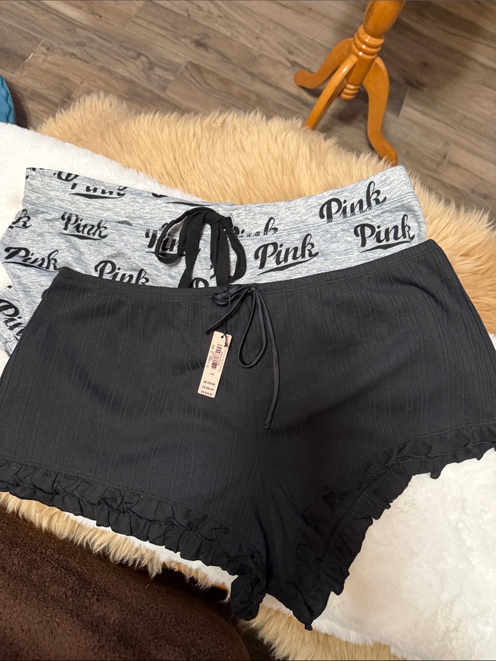 Victoria Secret Set of Two Boxer Shorts Size Large NWT